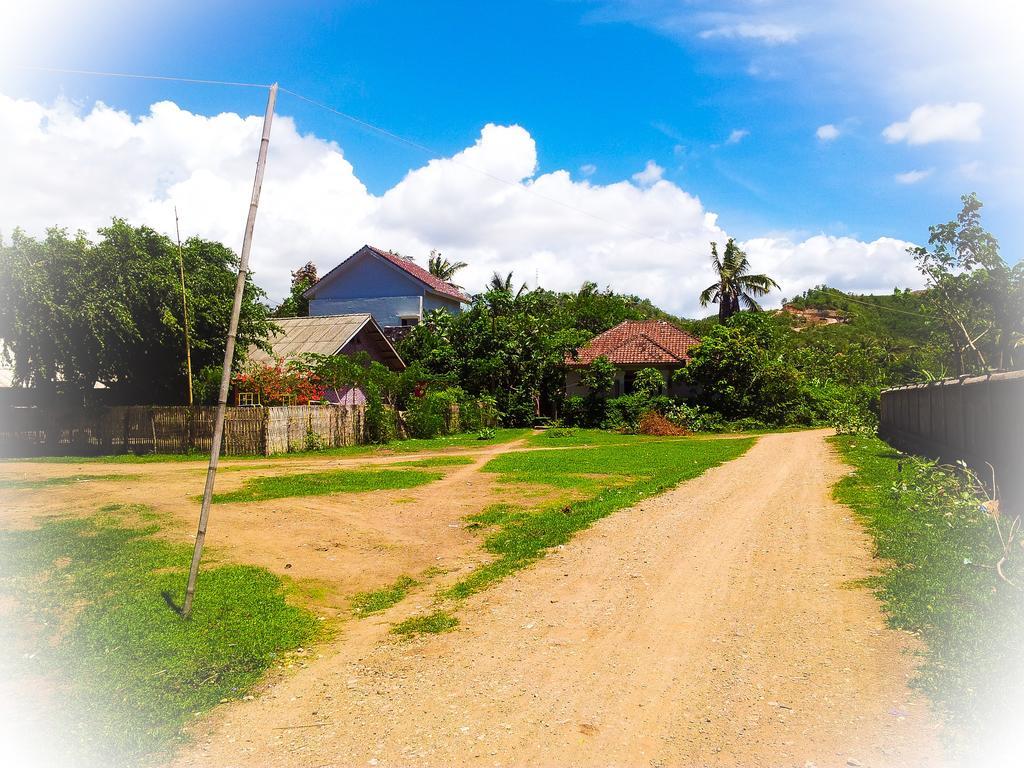 Lazy Inn Kuta  Экстерьер фото